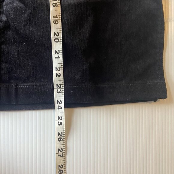 J. Crew Womens Black Velvet Skirt Back Zip Lined Size 12‎ Preppy Minimal Pencil - Picture 9 of 9